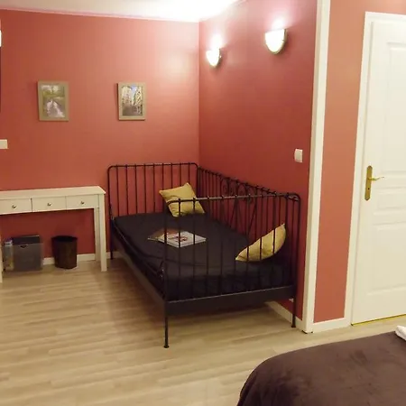 Chambres Dhotes Le Relais De Grange Blanche Bed & Breakfast Lyon